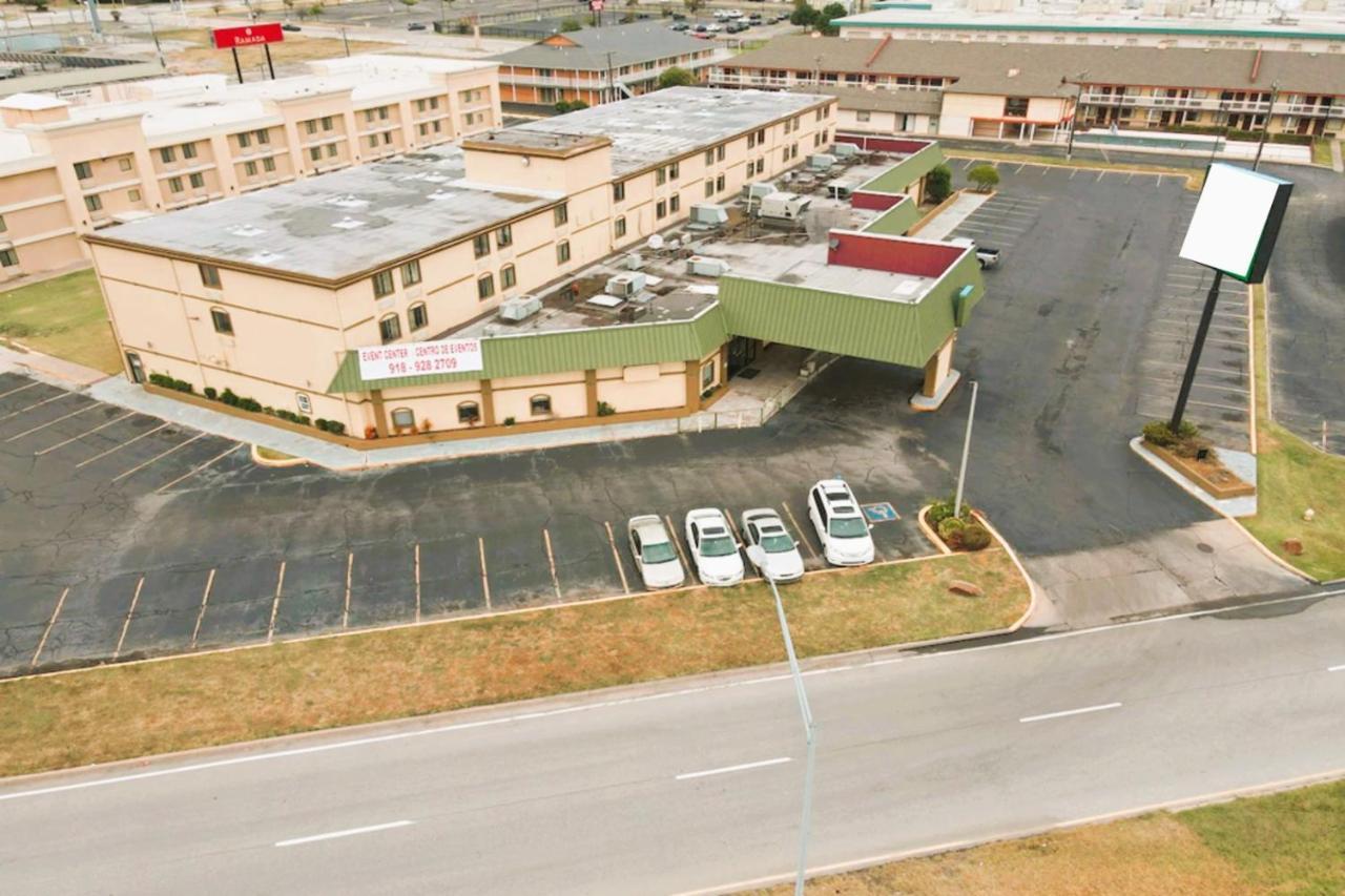 Oyo Hotel Tulsa Ok, I-44 Dış mekan fotoğraf